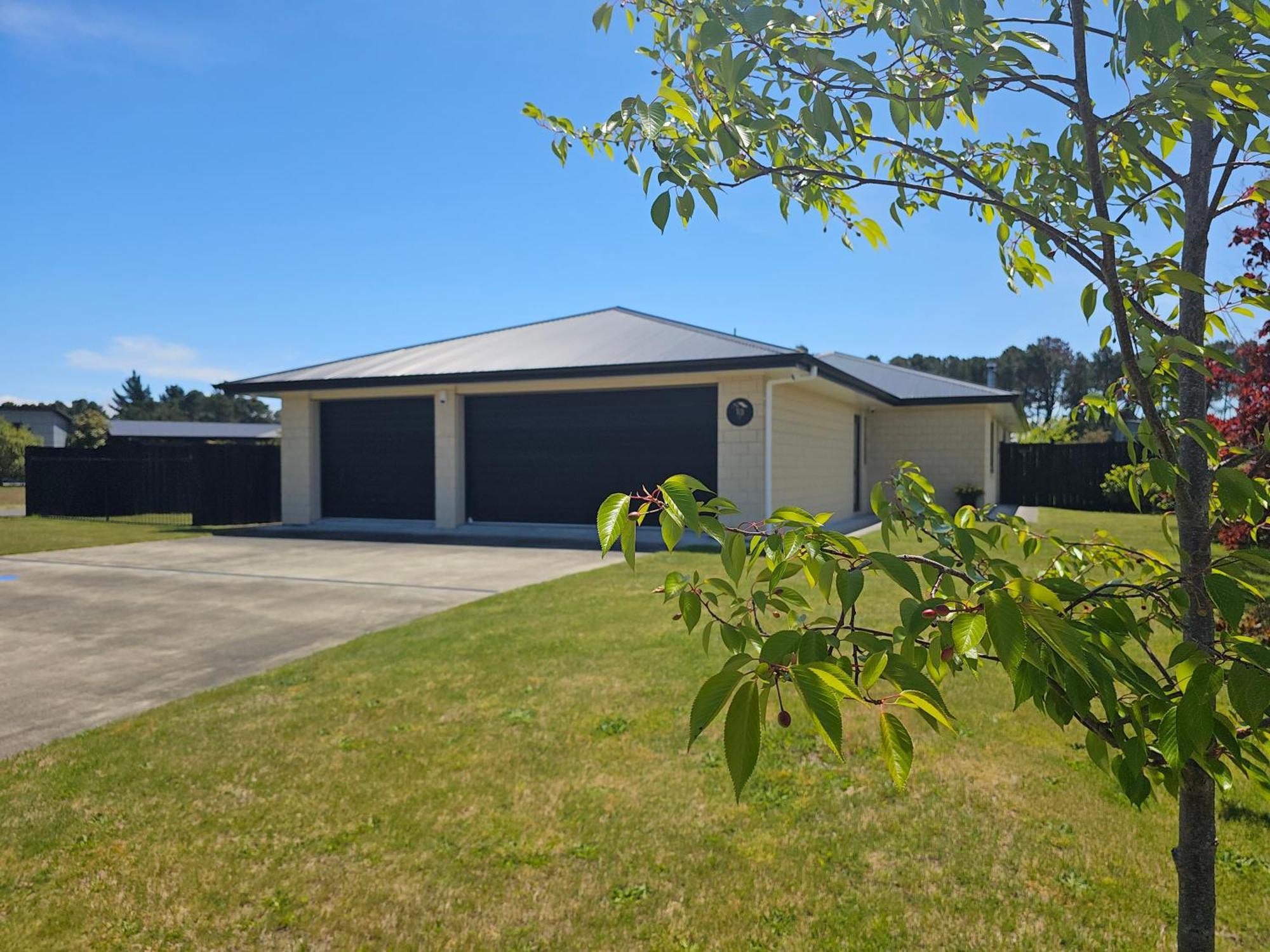 10 @ Wai Matangi Vila Turangi Exterior foto